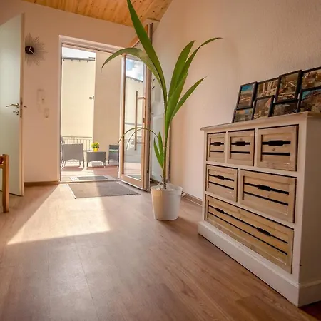 Fewo/ 10 / 2 Schlafzimmer / Terrasse / Seilbahn Blick Apartment